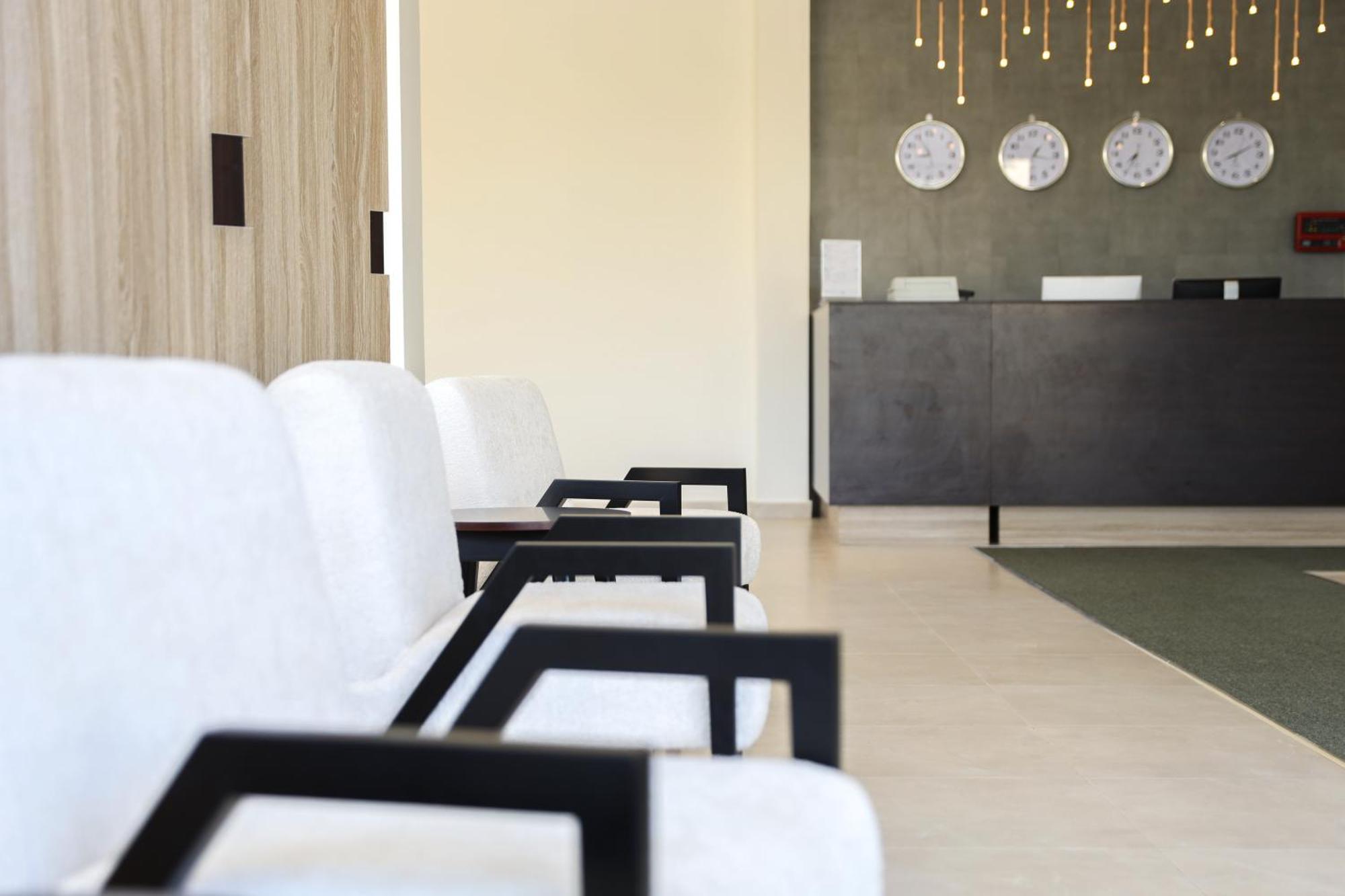 Riviera Suites , Hotel Apartement Súr Exteriér fotografie